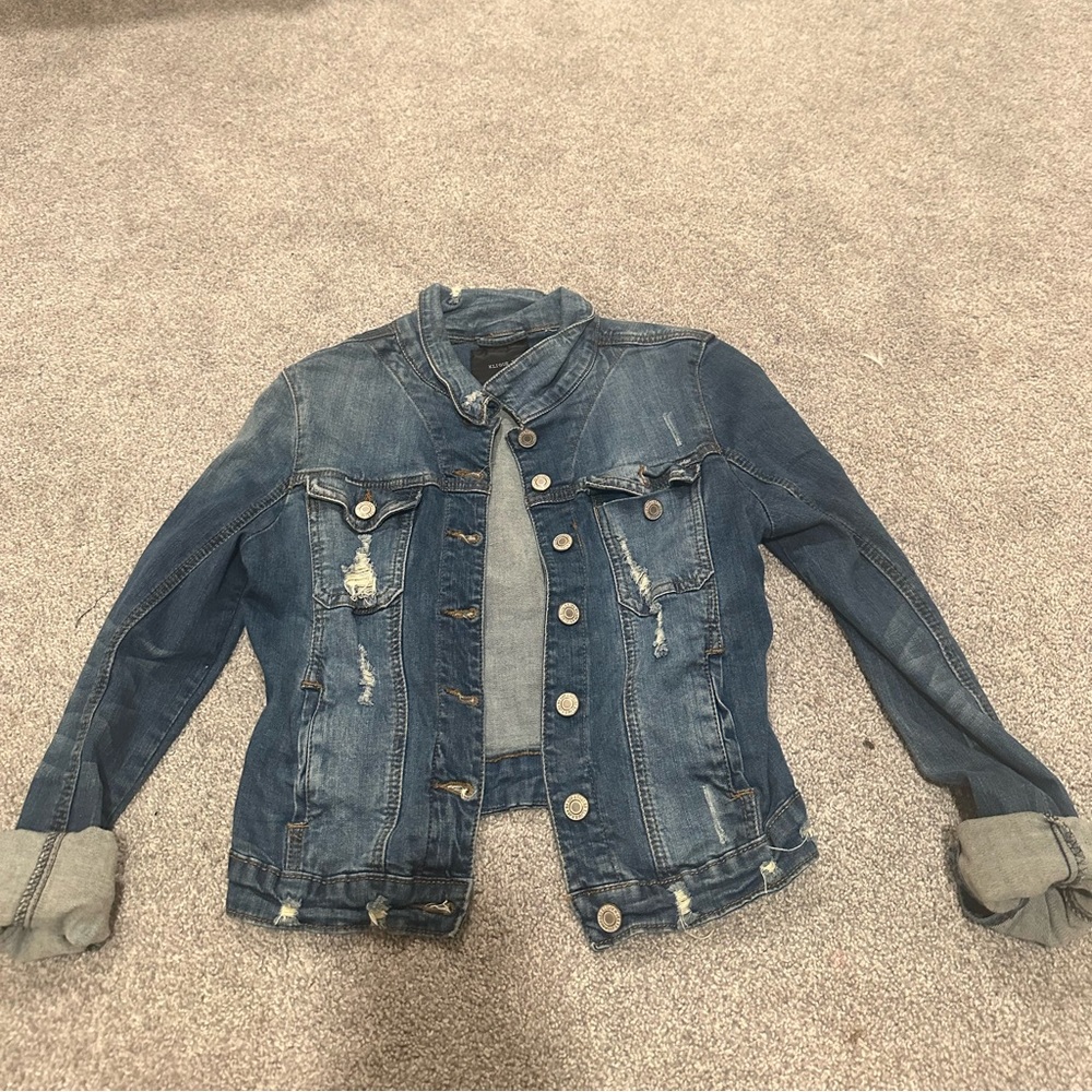 Distressed Cropped Jean Jacket
